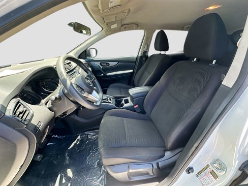 Certified 2017 Nissan Rogue Sport S image 19