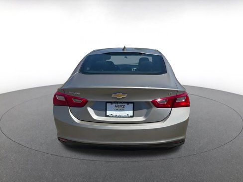 Used 2024 Chevrolet Malibu LT image 12