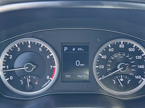 Used 2019 Hyundai Santa Fe SE image 30