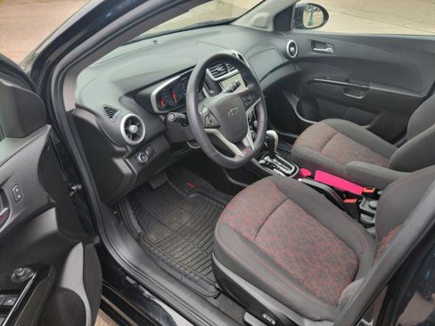 Used 2018 Chevrolet Sonic LT image 13