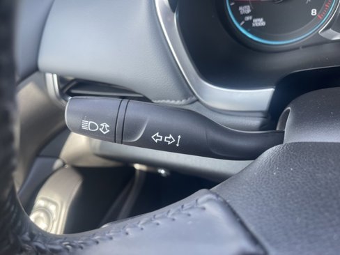 Used 2018 Chevrolet Traverse LT image 23