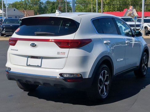 Used 2021 Kia Sportage LX image 6