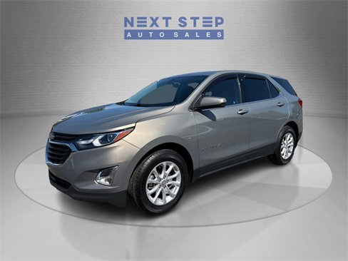 Used 2018 Chevrolet Equinox LT image 3