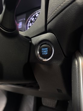 Used 2021 Toyota RAV4 XLE image 43