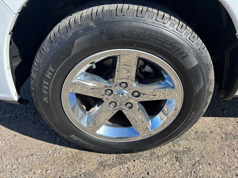 Used 2015 RAM 1500 Express image 18