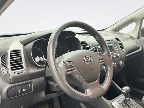 Used 2016 Kia Forte LX image 7