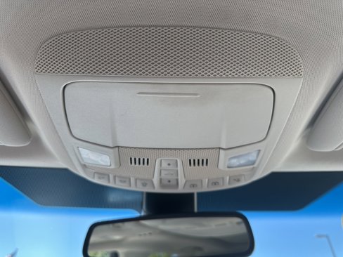 Used 2015 Ford Edge Titanium w/ Equipment Group 302A image 9