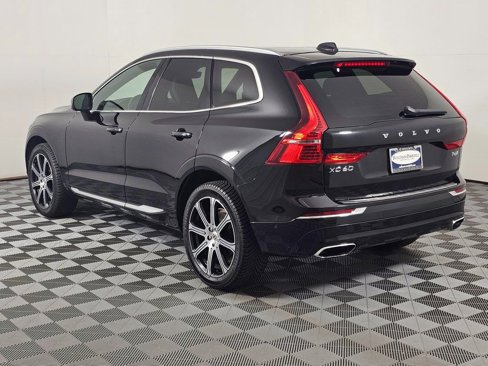 Used 2020 Volvo XC60 T6 Inscription w/ Protection Package image 8