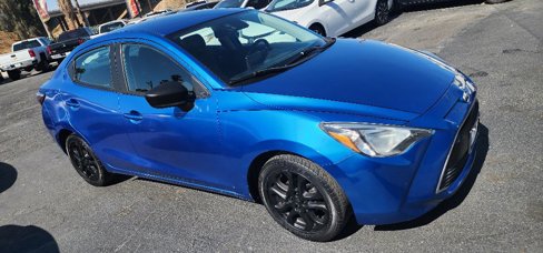 Used 2016 Scion iA image 9