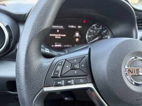 Used 2021 Nissan Kicks SV image 15