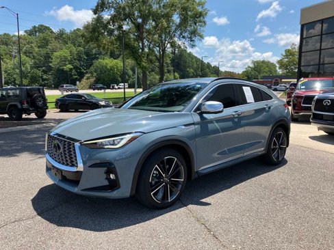 Certified 2022 INFINITI QX55 Essential image 5