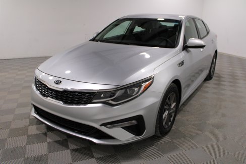 Used 2020 Kia Optima LX image 29