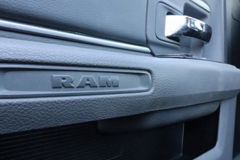 Used 2016 RAM 1500 Big Horn image 10