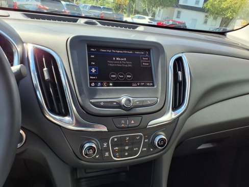 Used 2024 Chevrolet Equinox LT w/ LPO, Floor Liner Package image 15