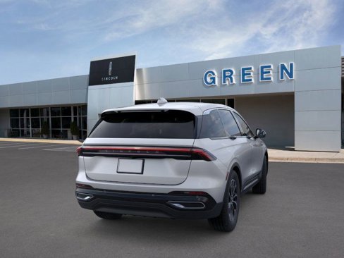 New 2025 Lincoln Nautilus Premier w/ Equipment Group 102A image 8