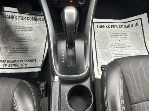 Certified 2022 Chevrolet Trax LT w/ Sport Edition image 21