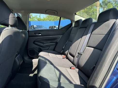 Used 2022 Nissan Altima 2.5 S image 18