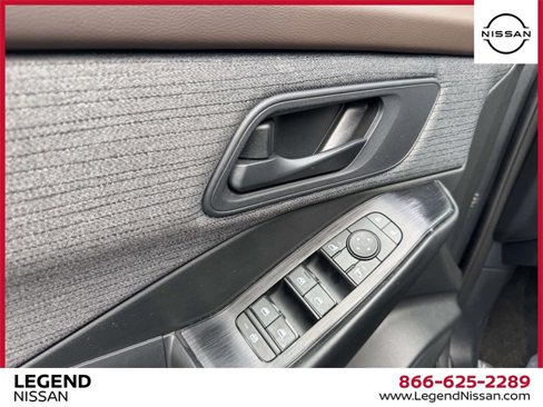 Certified 2023 Nissan Rogue S image 15