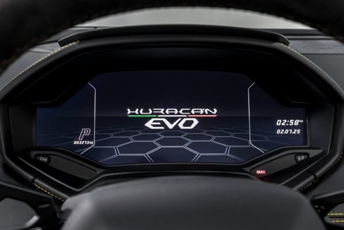 Used 2023 Lamborghini Huracan EVO image 14