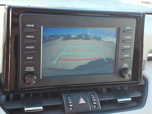 Used 2019 Toyota RAV4 XLE Premium image 24