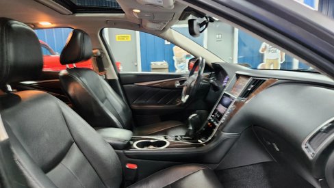 Used 2015 INFINITI Q50 Premium w/ Deluxe Touring Package image 13