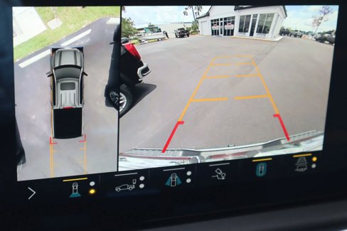 Used 2022 GMC Sierra 1500 AT4 w/ AT4 Premium Package image 15