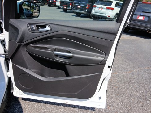 Used 2018 Ford Escape SE image 15