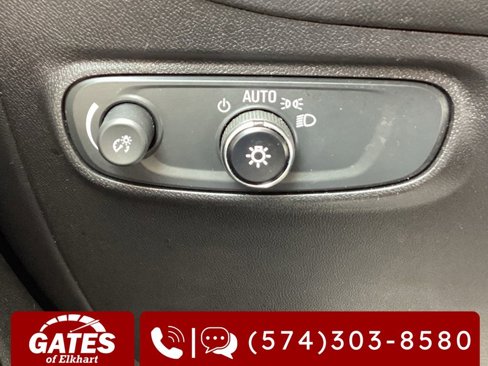 Used 2023 Chevrolet Equinox LT image 23