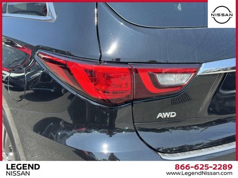 Used 2019 INFINITI QX60 Luxe w/ Essential Package image 11