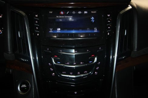 Used 2016 Cadillac Escalade Premium image 18