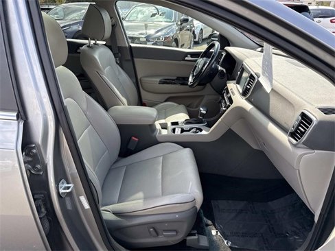 Used 2019 Kia Sportage EX w/ Option Group 040 image 9