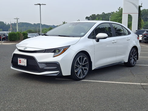 Certified 2021 Toyota Corolla SE image 3