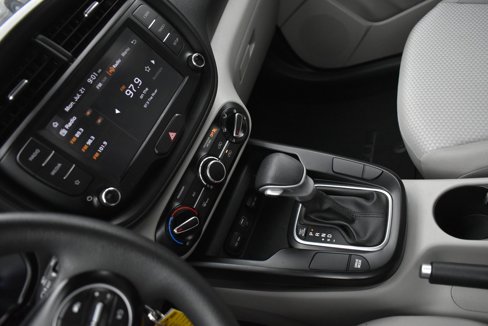 Used 2023 Kia Soul LX w/ LX Technology Package image 23