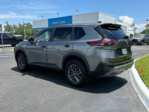 Used 2023 Nissan Rogue S image 8