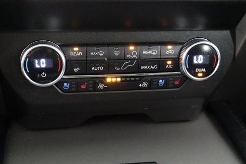 Used 2020 Ford Expedition XLT w/ Equipment Group 202A image 33