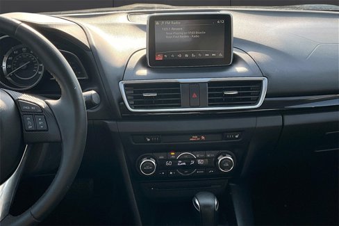 Used 2014 MAZDA MAZDA3 i Grand Touring image 6