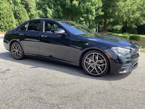 Used 2021 Mercedes-Benz E 350 Sedan image 2