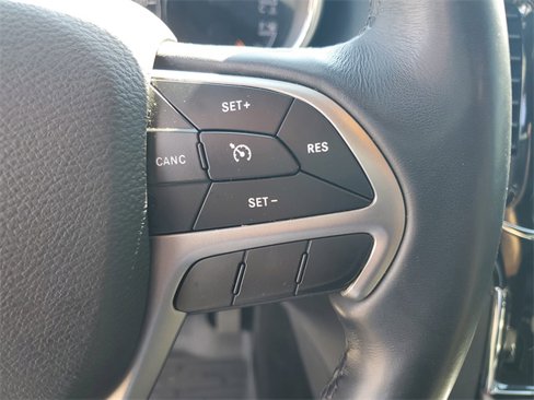 Used 2021 Jeep Grand Cherokee Laredo X image 13
