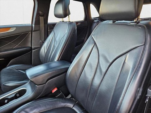 Used 2019 Lincoln MKC Reserve w/ MKC Technology Package image 15