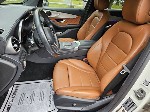Used 2022 Mercedes-Benz GLC 300 4MATIC image 8