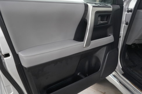 Used 2011 Toyota 4Runner SR5 image 24