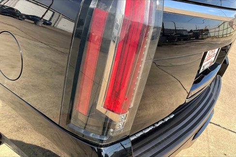 Used 2016 Cadillac Escalade ESV Premium image 27