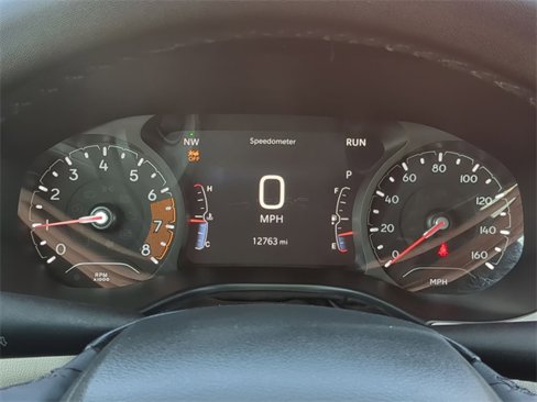 Used 2024 Jeep Compass Limited image 29