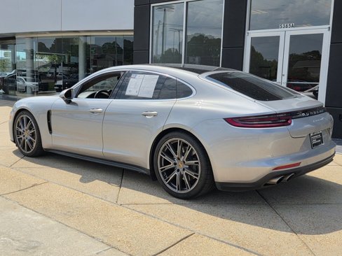 Used 2020 Porsche Panamera 4S image 3