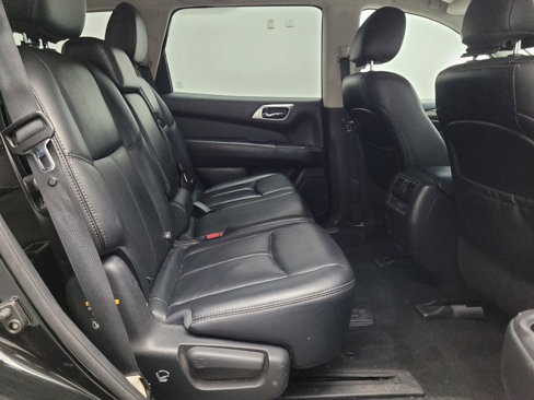Used 2016 Nissan Pathfinder SL w/ SL Tech Package image 19
