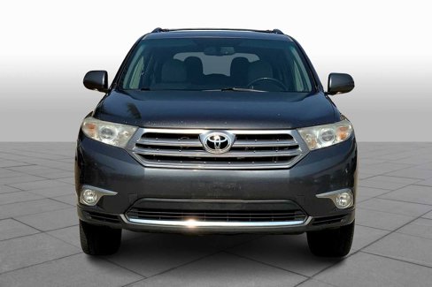 Used 2012 Toyota Highlander Limited image 3
