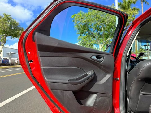 Used 2014 Ford Focus SE w/ Equipment Group 201A image 15