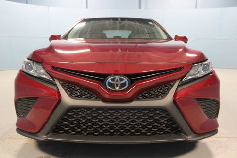Used 2018 Toyota Camry SE image 24