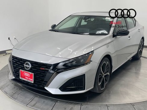 Used 2023 Nissan Altima 2.5 SR image 17