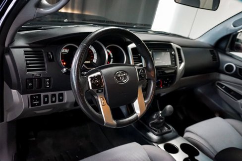 Used 2015 Toyota Tacoma 4x4 Double Cab image 10